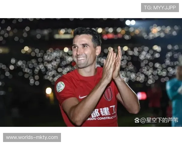 周定洋加盟深圳新鹏城，成都蓉城队长易主